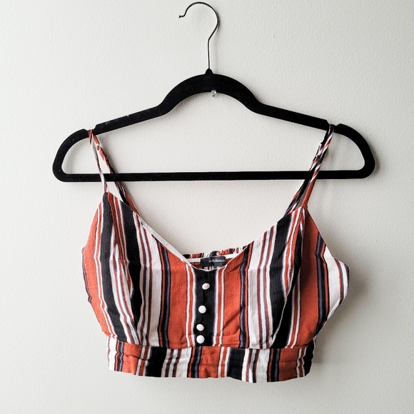 2/$8: Autumn Cropped Tank - Picture 2 of 4